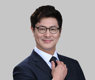 Younghun Hur