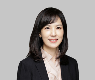 Mina Lee